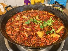 -鸿顺老铁锅美蛙鱼府(解放碑店)