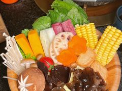 -湊湊火锅·茶憩(打浦桥日月光店)