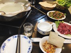-小叫驴养生驴肉火锅(龙游店)