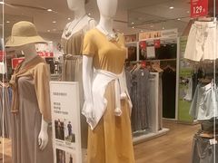 -优衣库(哈尔滨香坊万达广场店)