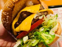 -The Habit Burger Grill 哈比特汉堡(复兴soho店)
