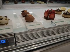 -潮一不贰·法式甜品·生日蛋糕·西式简餐(外滩店)