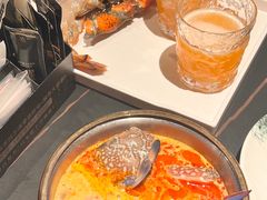-雍容荟帝王蟹活龙虾展台自助(IFS黑金店)