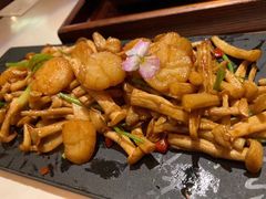 -荟廷·晶萃(陆家嘴尚悦湾店)