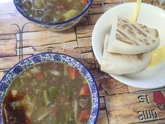-刘老虎肉丸糊辣汤(总店)