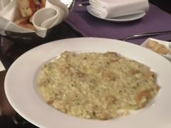 -卡佩罗意大利餐厅及酒吧Al Cappello Trattoria