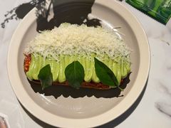 烧椒番茄牛油果三明治-O'eat Blossom&Pelican(深圳首店)
