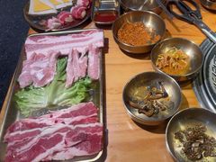 -金顺碳烤肉(番禺傍江地铁站店)