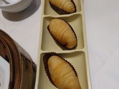 榴莲千丝酥-稻香酒家·34年老字号·港式粤菜(汉街店)