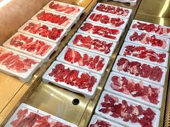 -来龍儿鲜切牛肉自助老火锅