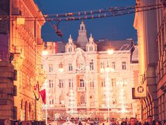 -耶拉契奇总督广场