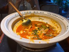 -魏铭鱼头捞饭(晋阳路店)