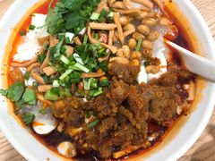 特色牛肉豆腐脑-晓友烧麦(光华村店)