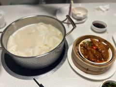 -煲王粤菜餐厅(中侨中心店)