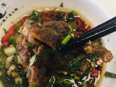 -三头牛·潮汕牛肉生蚝火锅 (夏湾店)