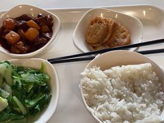 -浦东图书馆读者餐厅