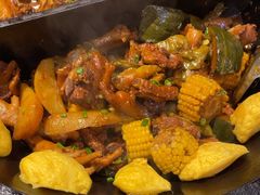 -鱼窝棚柴火铁锅炖(富山屯店)