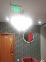 -卡尔诗·科技美肤连锁