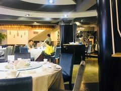 -琬苑鸽庄·川粤融合菜(解放碑总店)