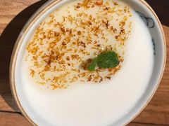 宫廷杏仁豆腐-四季民福烤鸭店(前门廊房二条店)