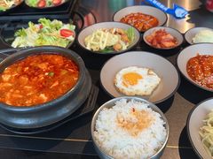 -欧巴炭烤肉오빠숯불구이(南京东路店)