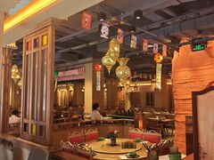 -耶里夏丽·丝路国际·新疆餐厅(浦东区东方路店)