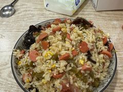 -老头爱马仕酸豇豆炒饭(丰富路店)