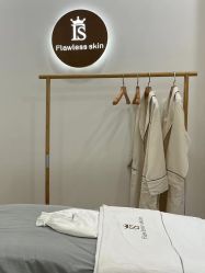 -Flawless skin法思轻奢美肌