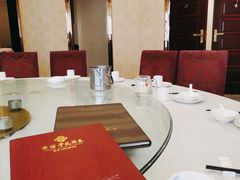 -黄埔华苑酒家(黄埔店)