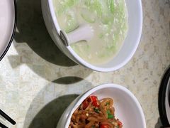 -味上湘菜馆(岳麓山店)