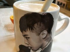 -志龙皇冠吃货椰子铺