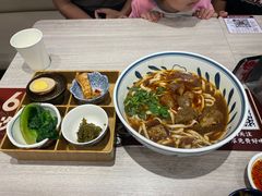 -康师傅私房牛肉面(马泉营奥莱店)
