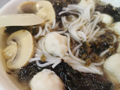 -老滕家过桥米线(金鱼胡同店)