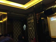 -金碧辉煌商务量贩式KTV(东坑三横路店)