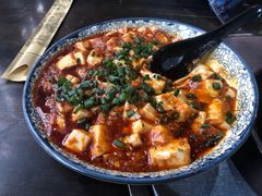 -乐山食古香跷脚牛肉