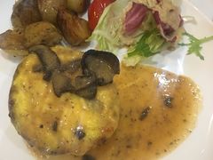 芝士牛肉堡-斗牛士牛排餐厅(嘉里汇店)