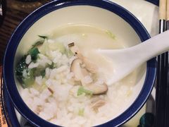 -三人行骨头王火锅(长寿店)