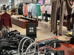 -URBAN REVIVO(深圳华润万象天地店)