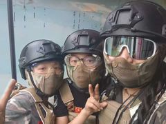 -东湖小天池真人CS彩弹野战基地