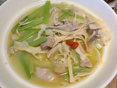 -弄堂里(阿里西溪A区店)