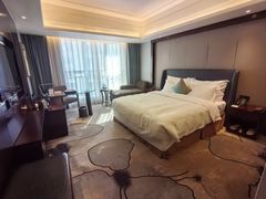 -深圳福青龙华天假日酒店