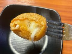 -BHC炸鸡(明洞总店)