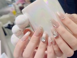 -予·你 美甲美睫 Yu Ni Nail Salon