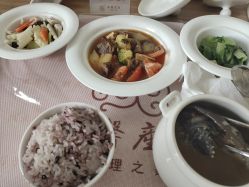 -禾馨·母婴护理月子中心(世纪大道店)