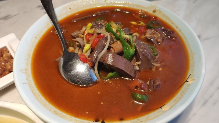 水煮鸭杂^味道辣辣的很是对我的胃口 感觉能吃好几碗饭