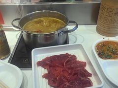 -百品聚旋转火锅(号外店)