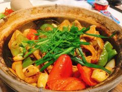 啫啫肥肠-粤·啫啫