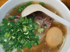 -嘻小北·兰州清汤牛肉面(太平洋森活天地店)