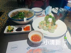 鲜虾米纸卷-美奈小馆·越南料理(中航城君尚购物中心店)