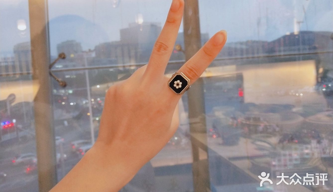 桂林正宗粤菜诱惑→盛世名点[糖果]